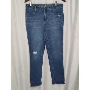 Chico's Slimming Girlfriend Slim Leg Ankle Rough Hem Denim Jeans Size 10R
